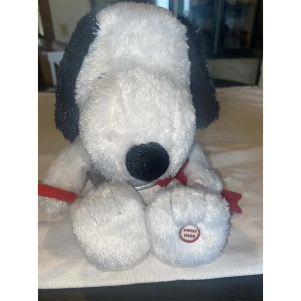 Hallmark Snoopy Cupid 11